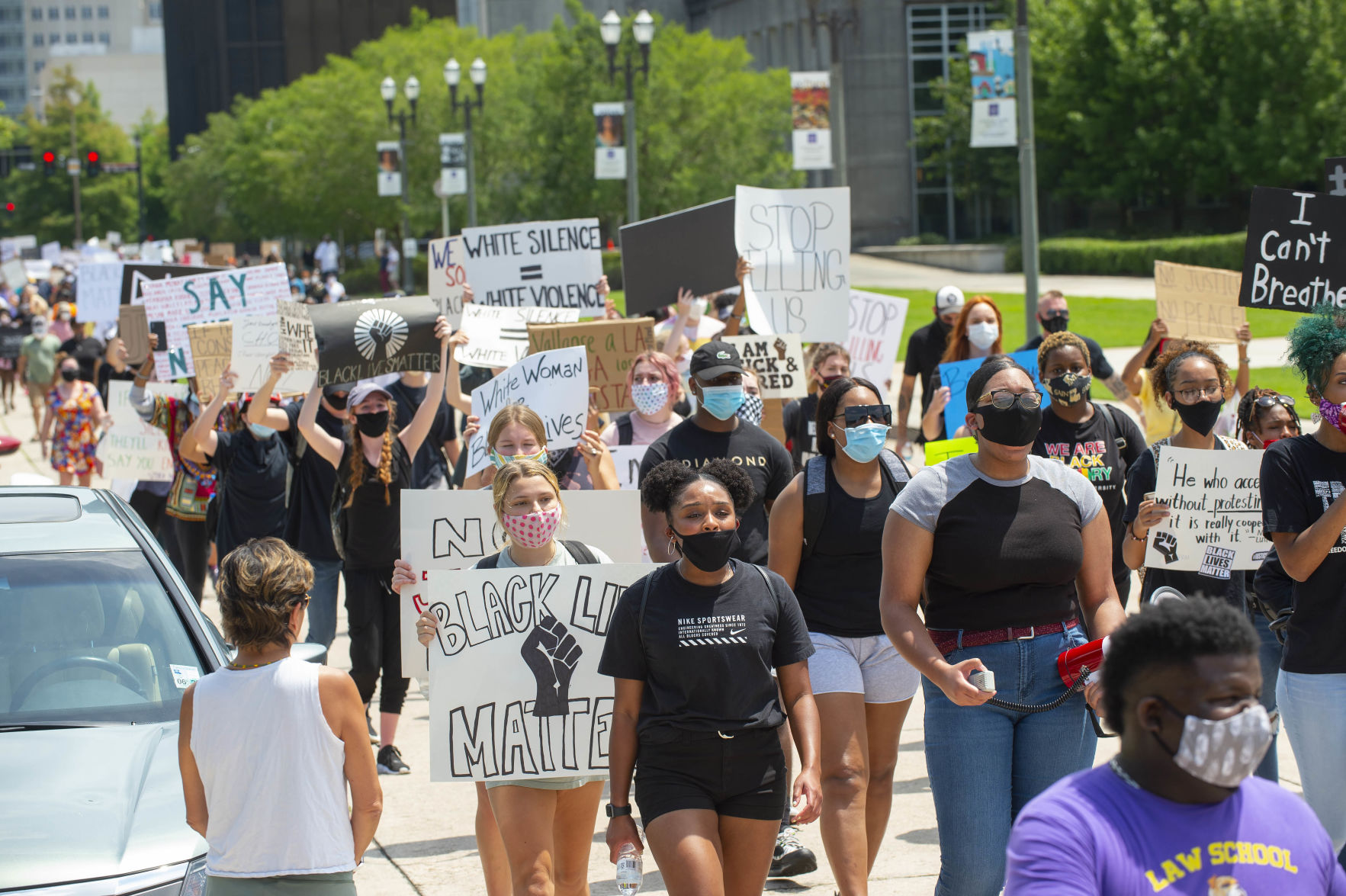 BR.floydprotest.060120 TS 166.jpg